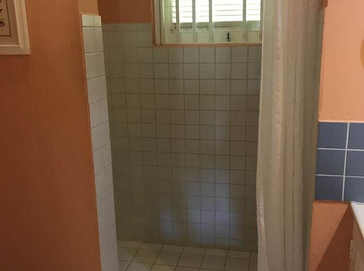 בית מלון כפרי Sugarapple Inn