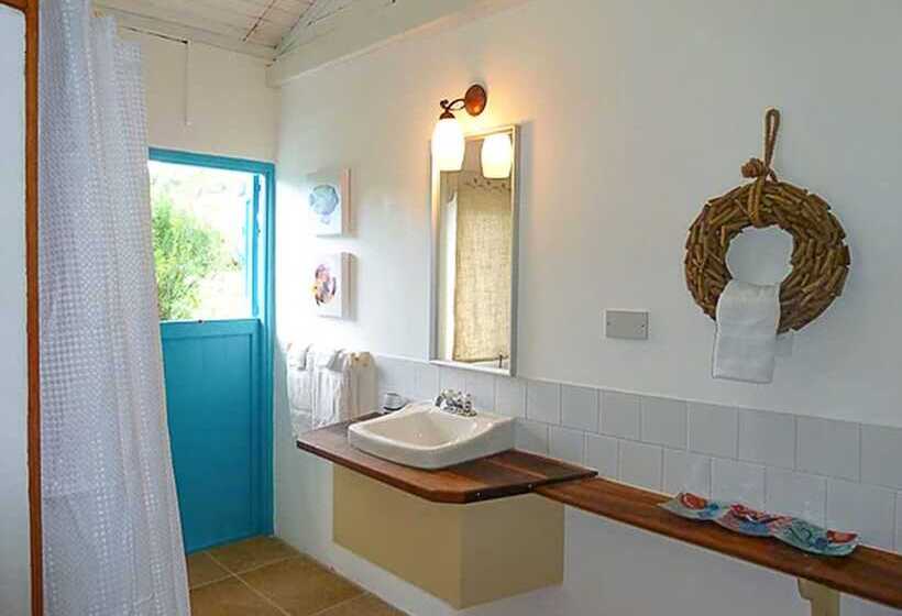 בית מלון כפרי Sugarapple Inn