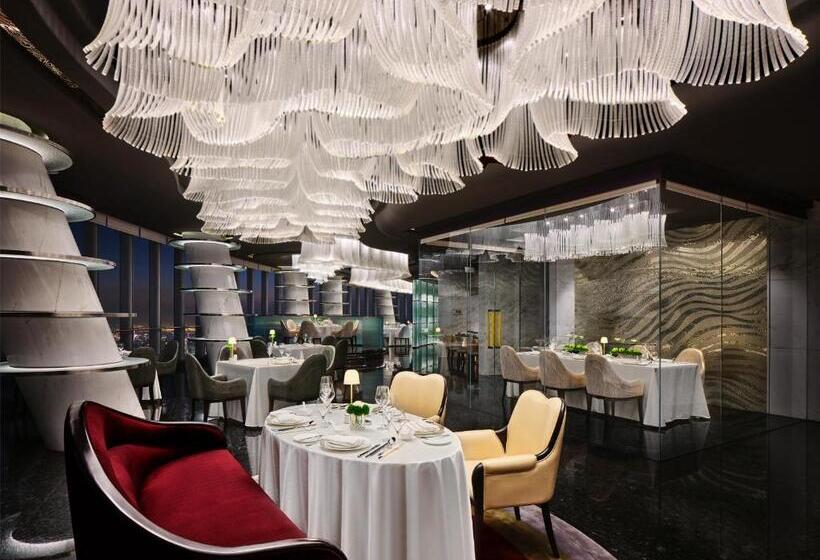 J Hotel, Shanghai Tower   Above All Else, Overlooking The Bund