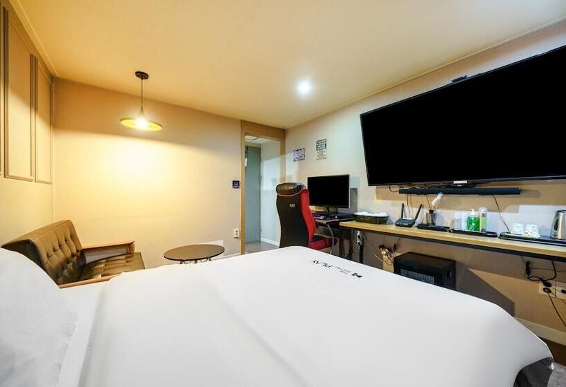 モーテル Bucheon The Play