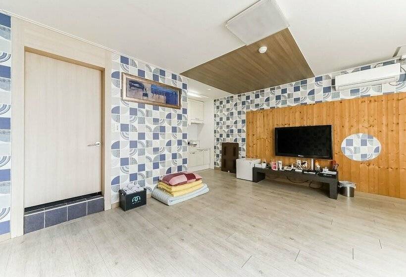 モーテル Busan Youngdo M