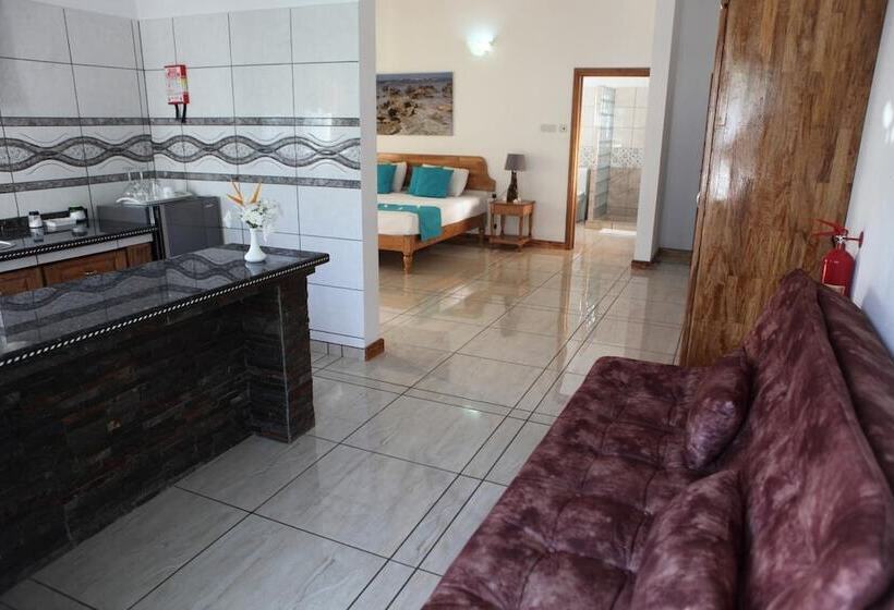 پانسیون Grann Kaz Guest House