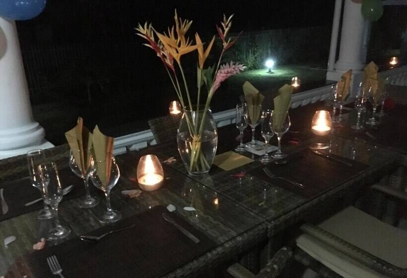 پانسیون Grann Kaz Guest House