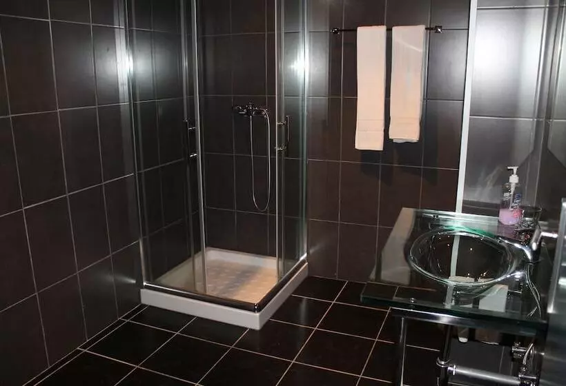 پانسیون Guest House Henrique Viii