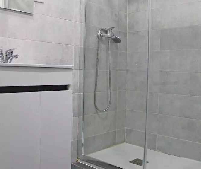 پانسیون Guest House Henrique Viii