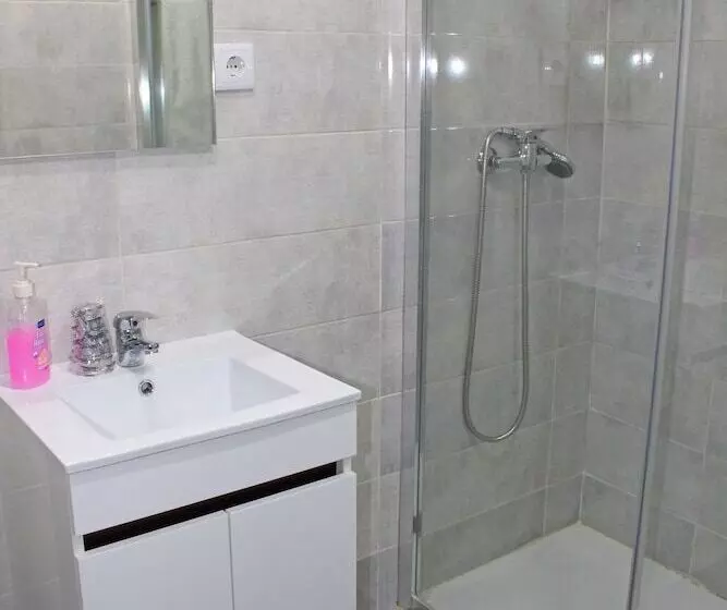 پانسیون Guest House Henrique Viii
