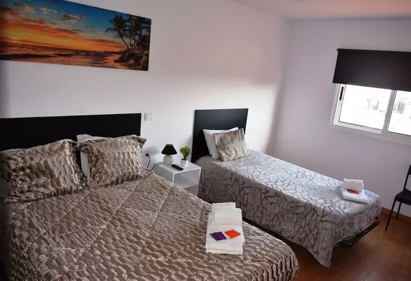پانسیون Guest House Henrique Viii
