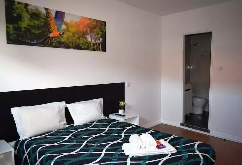 پانسیون Guest House Henrique Viii