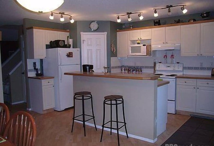 پانسیون Home Sweet Hostel