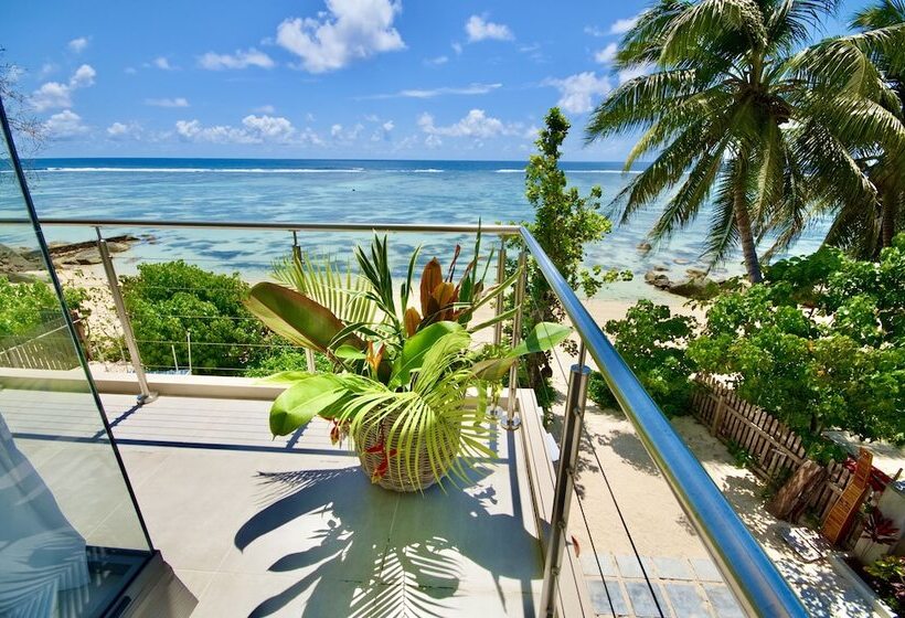 پانسیون Le Domaine De Bacova