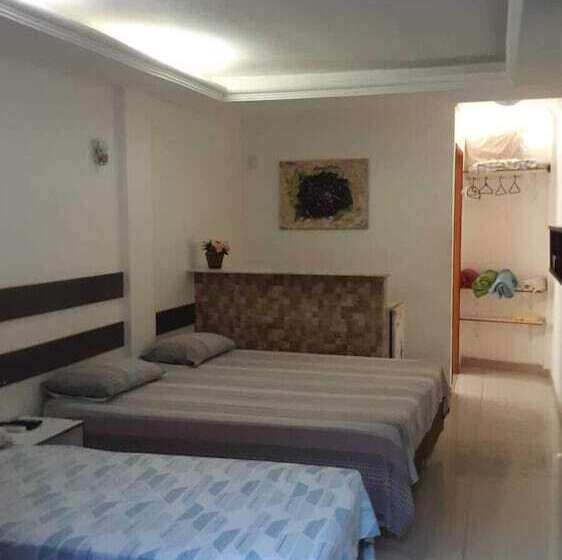 پانسیون Residencial Santa Teresa