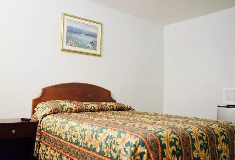 Red Carpet Motel By Ontario