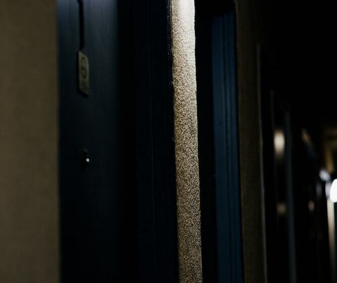 Red Carpet Motel By Ontario