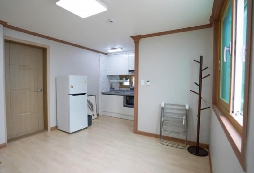 Samcheok Kbichi Pension