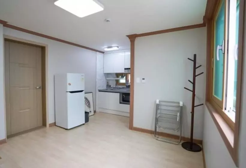 Samcheok Kbichi Pension