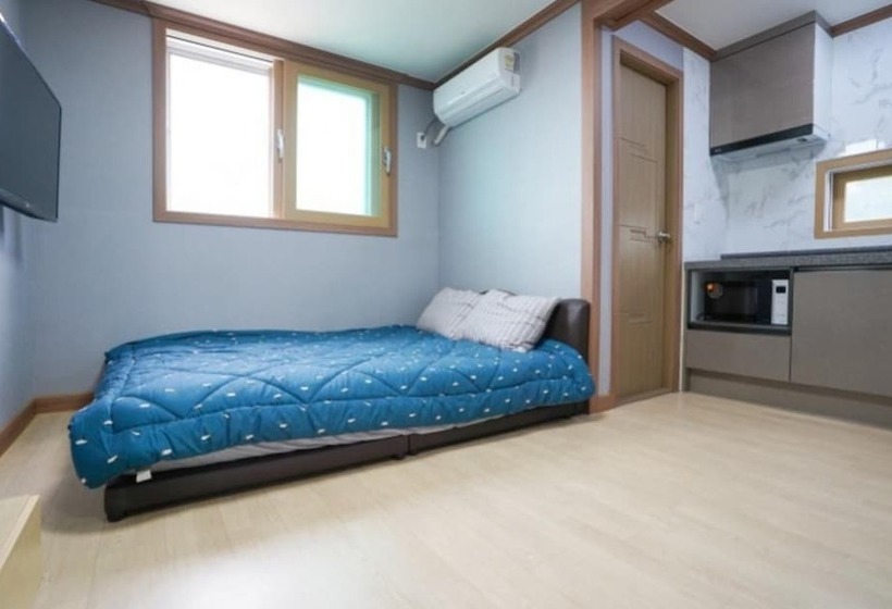 Samcheok Kbichi Pension