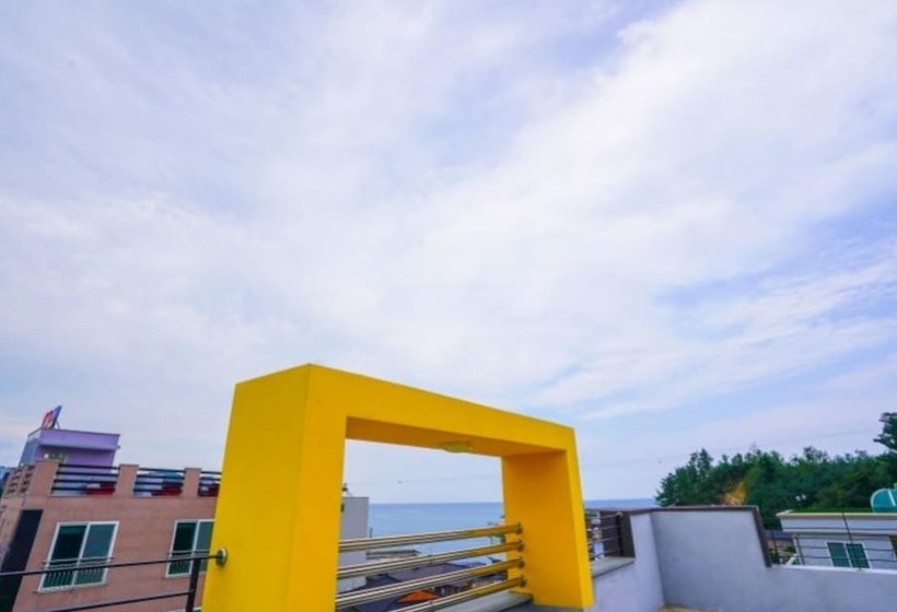 Samcheok Kbichi Pension