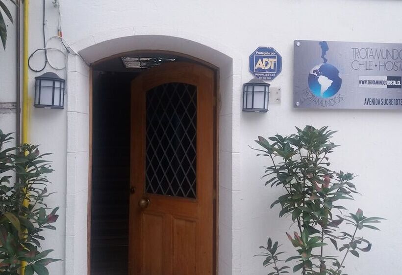 Trotamundos Hostal Hostel