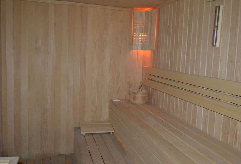 Zen Suit Otel