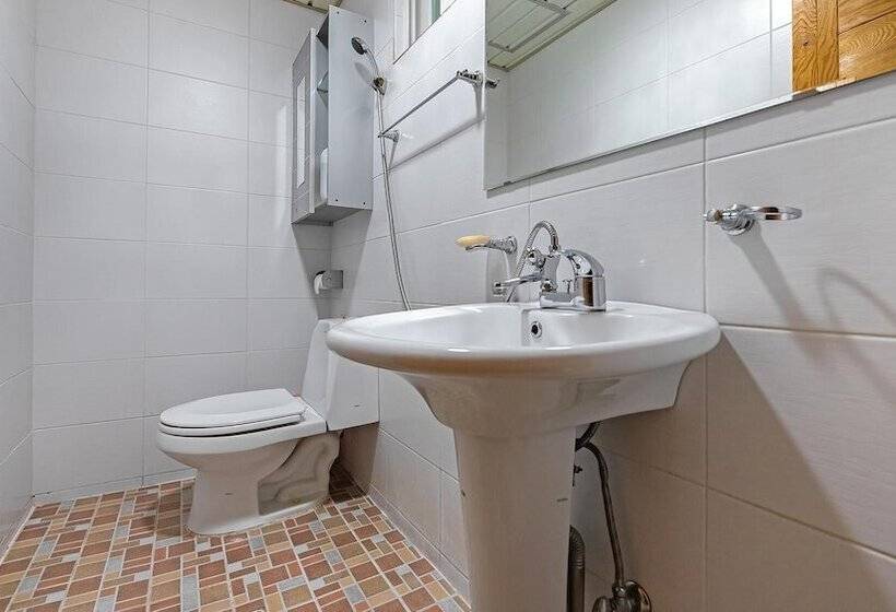 Ganghwa Badabit Pension