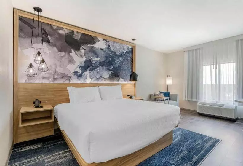 هتل Best Western Plus Winter Haven Inn & Suites