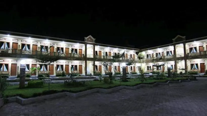 Hotelli Rogate Beach