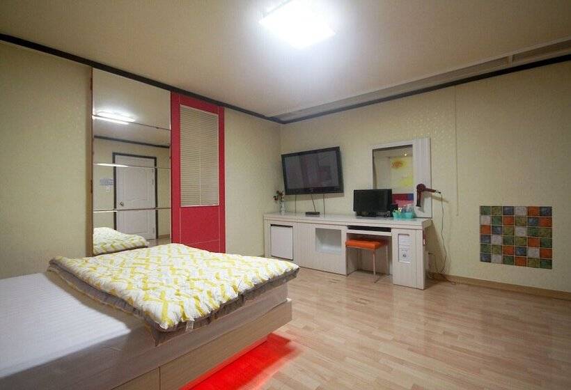 מוטל Daegu Biseulsan Alps