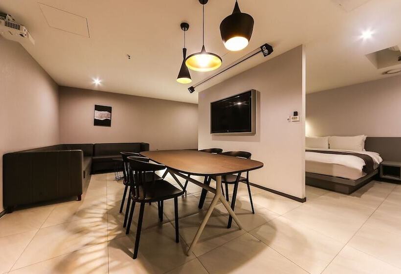 מוטל Daegu Dongchon Cacaotel