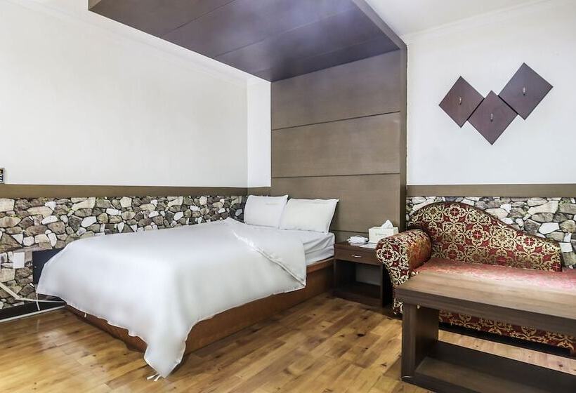 Motel Daejeon Yuseong Pioni