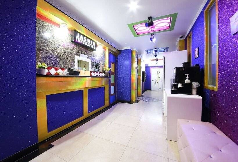 מוטל Gwangju Chungjangro Jasmine