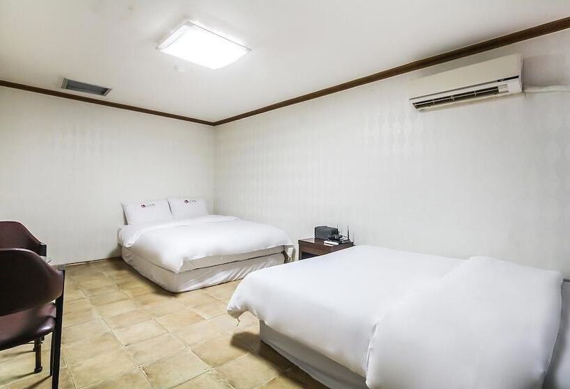 مُتل Gwangju Hanam M Business