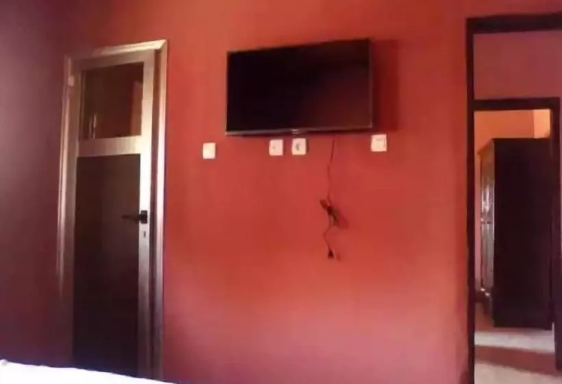 پانسیون Hakaba