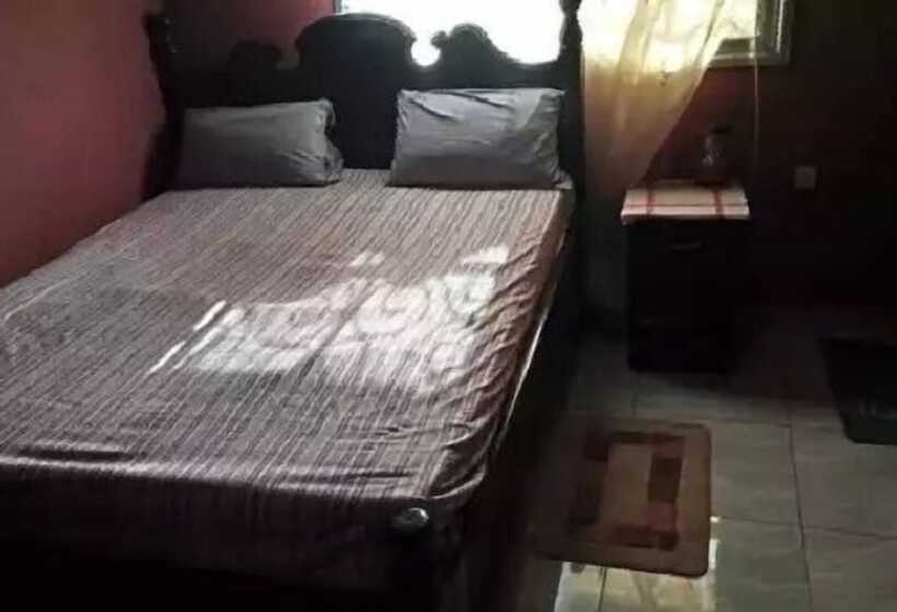 پانسیون Hakaba