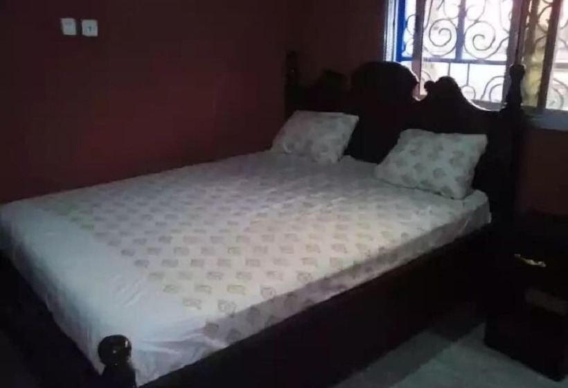 پانسیون Hakaba