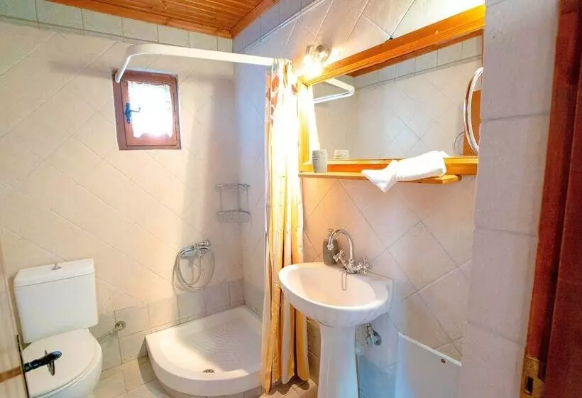 هتل Chrissi Nefeli