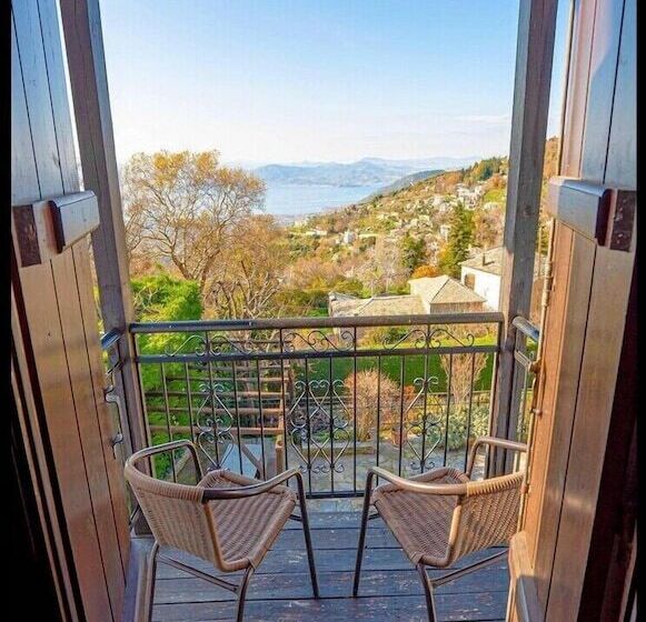 Отель Chrissi Nefeli