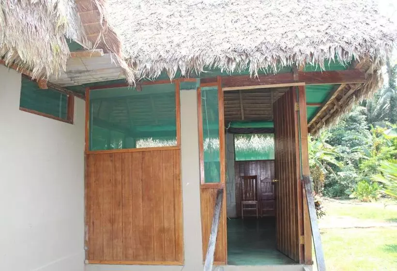 هتل Paradise Amazon Lodge & Adventure