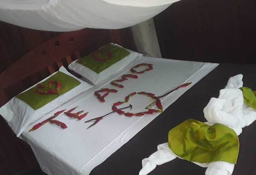 فندق Paradise Amazon Lodge & Adventure