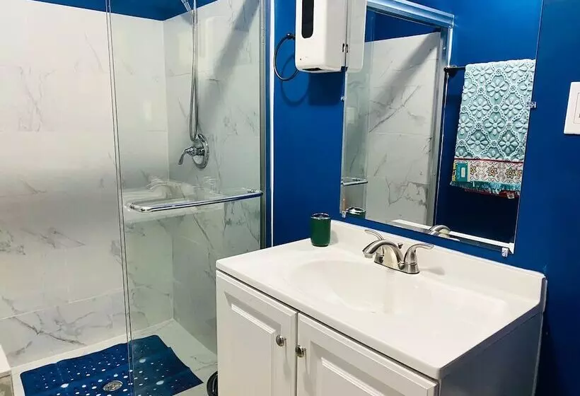 Hotelli Sweet Home Georgia Amour