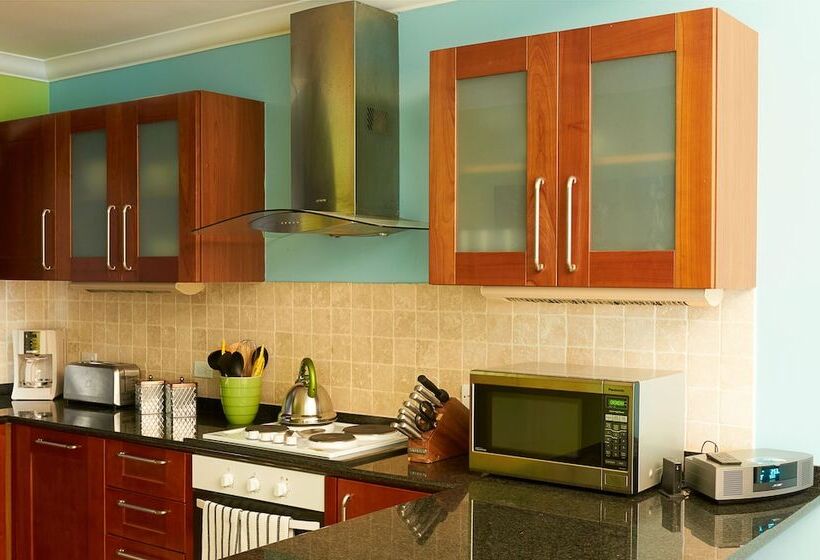 هتل Zenbreak Golf Lookout At El Sol Sureño