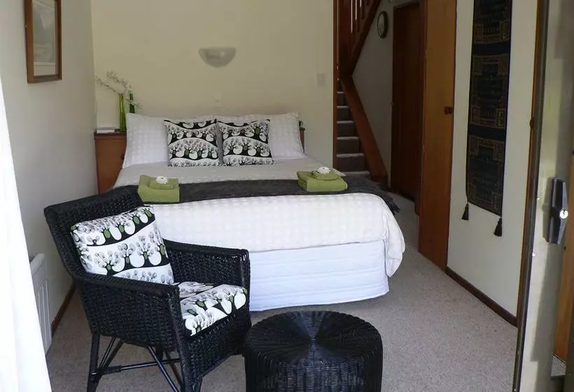 Avarest Bed & Breakfast