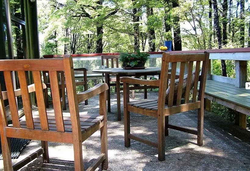 Avarest Bed & Breakfast