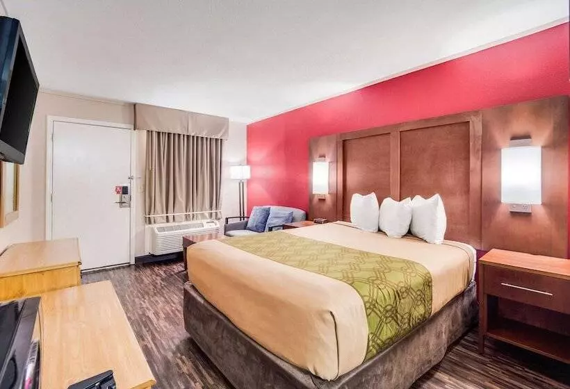 בית מלון כפרי Econo Lodge