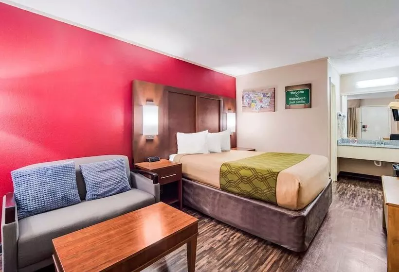 בית מלון כפרי Econo Lodge