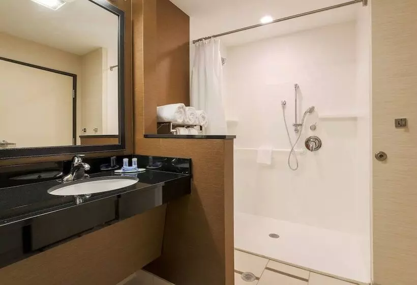 Otel Fairfield Inn & Suites By Marriott Cotulla