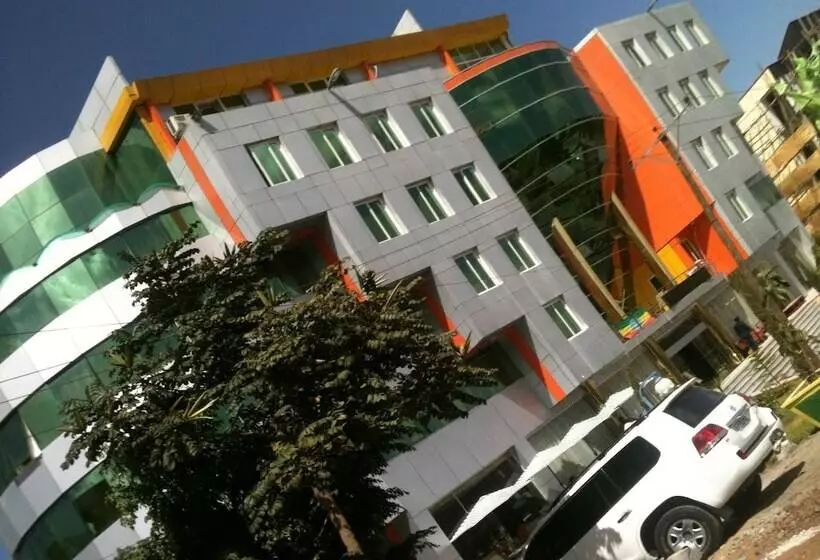 هتل Florida International