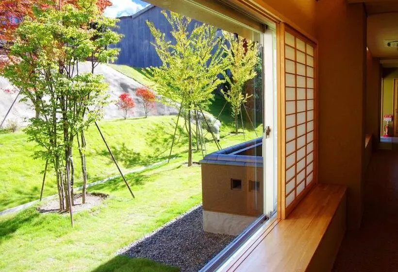 ホテル Gero Onsen Yukyunohana