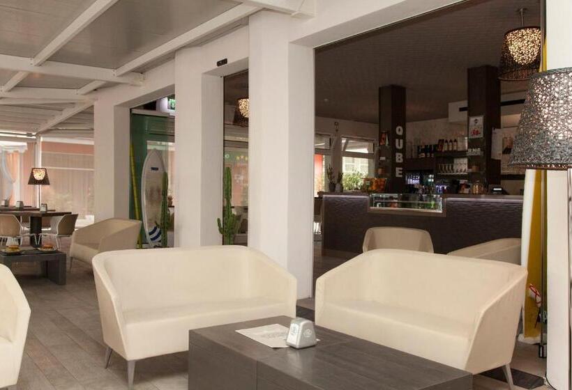 בית מלון כפרי Helvetia