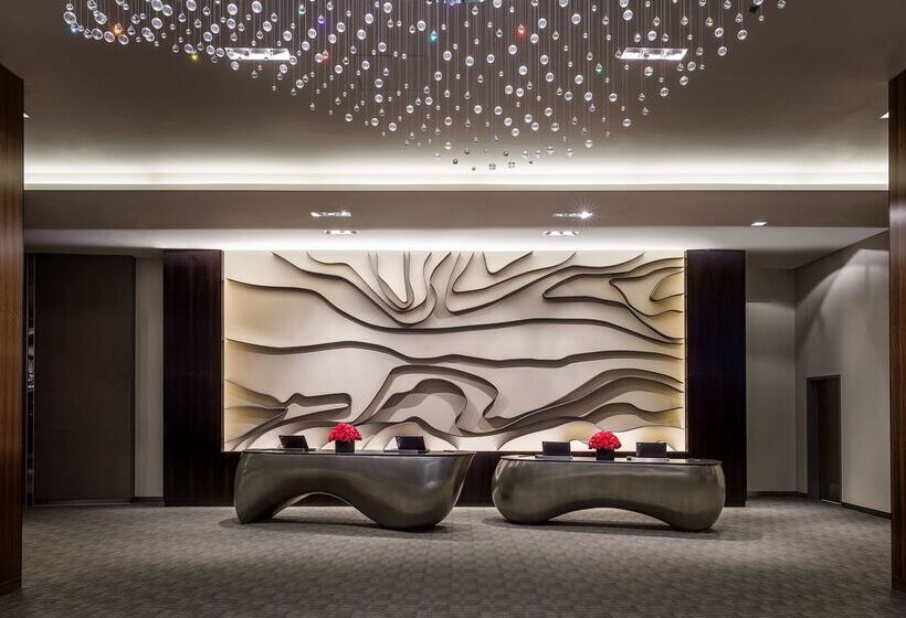 Отель Hyatt Regency Tysons Corner Center