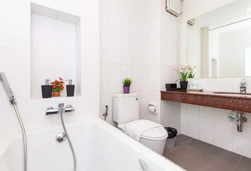 Kanchanaburi City Hotel Sha Extra Plus